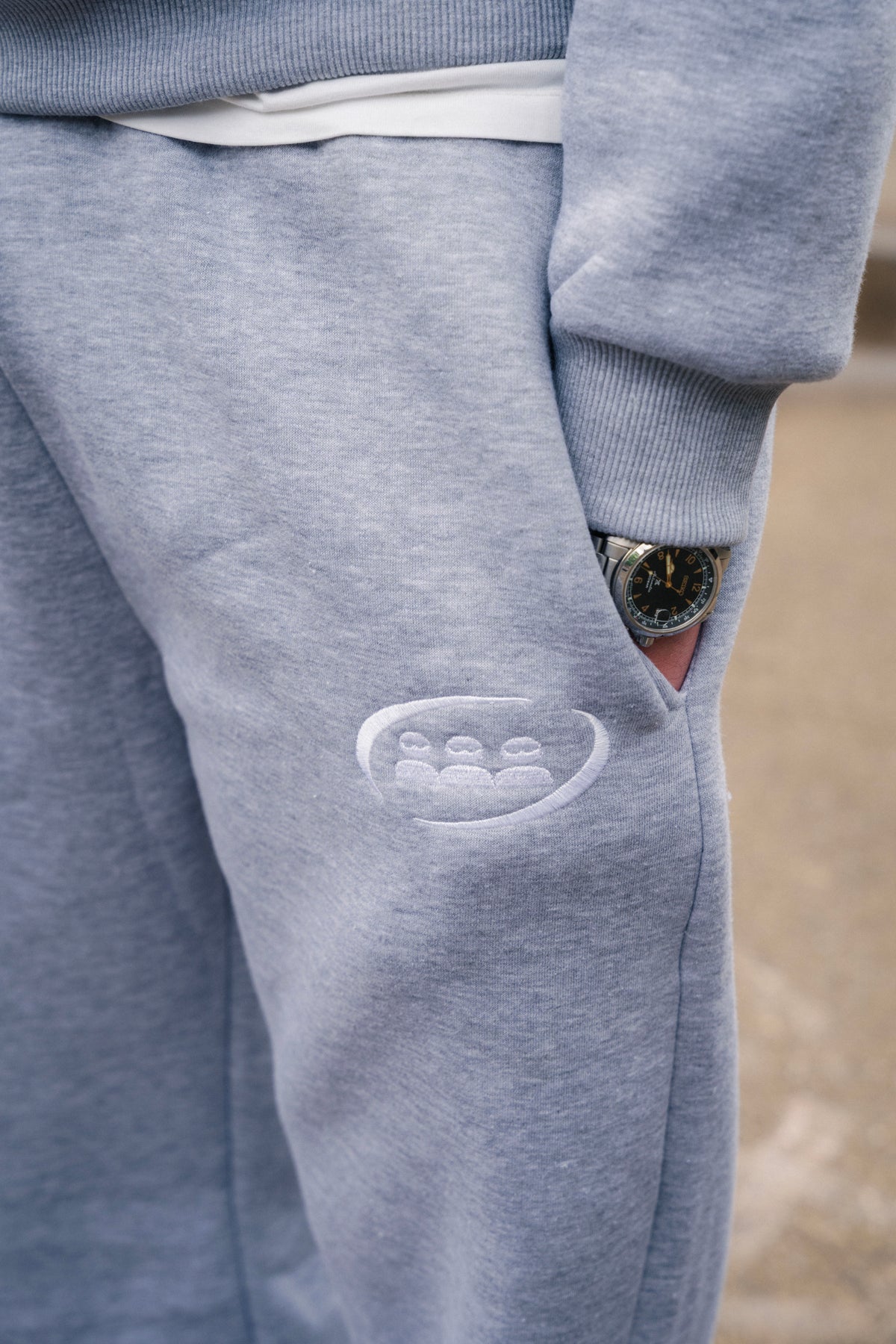 MEMBER JOGGER GREY